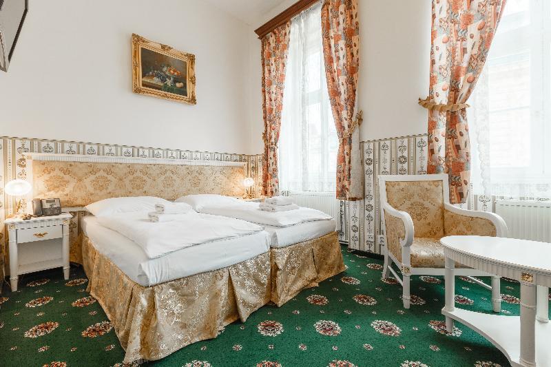 Klarinn Castle 4* Praha